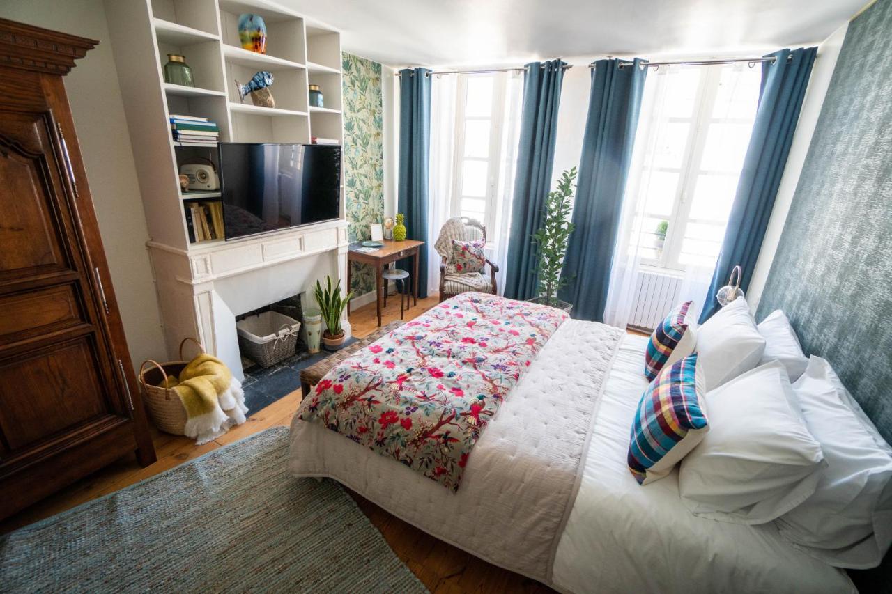 La Belle Amarre-Bed And Breakfast-Maison D'Hotes La Rochelle  Zewnętrze zdjęcie